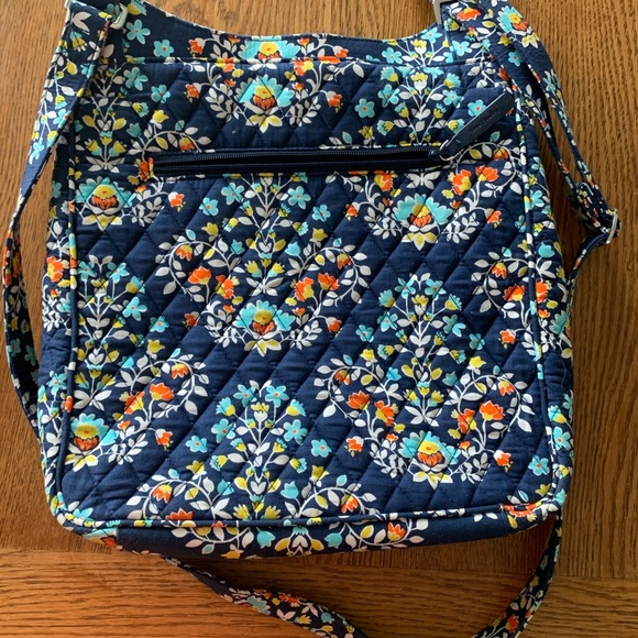 🔴Final Price✨HP✨ Vera Bradley large crossbody bag - Picture 4 of 5